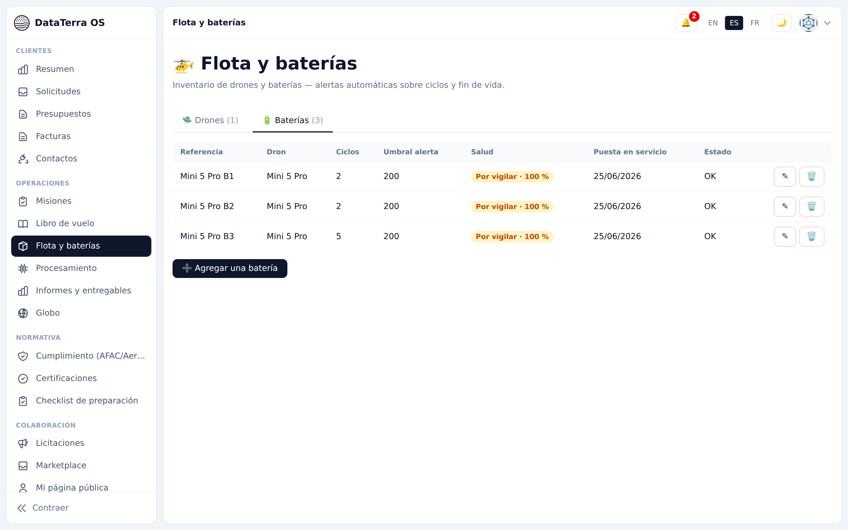 DataTerra OS battery table with cycles, warning threshold, health and status